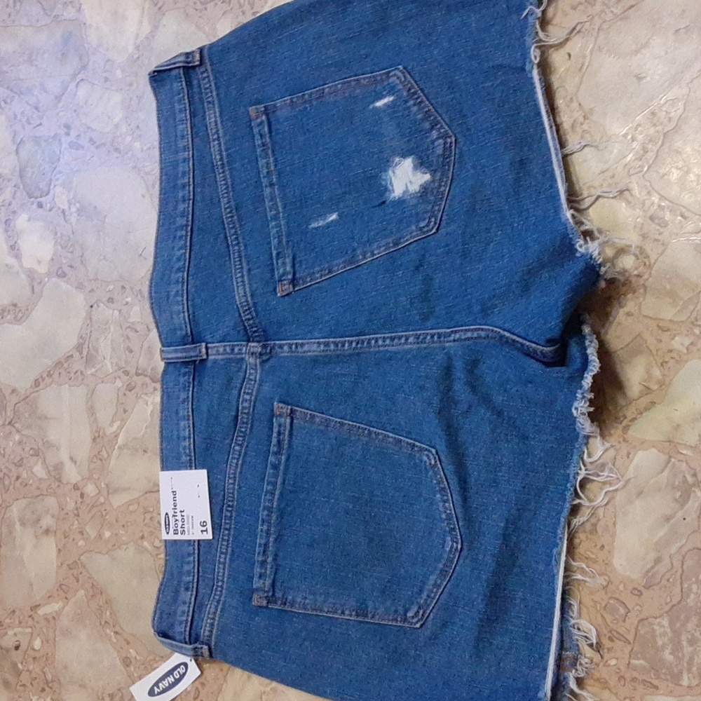 Old Navy boyfriend shorts nwt